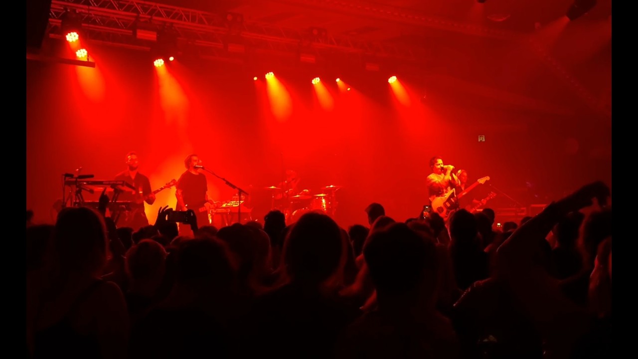 Nothing But Thieves - 