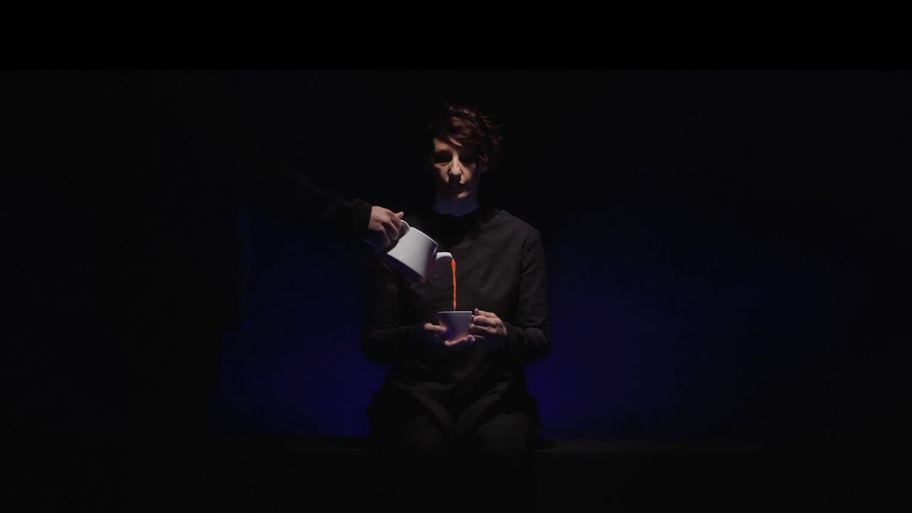 ILLUSTRE - Les 10 Commandements (Clip Officiel)