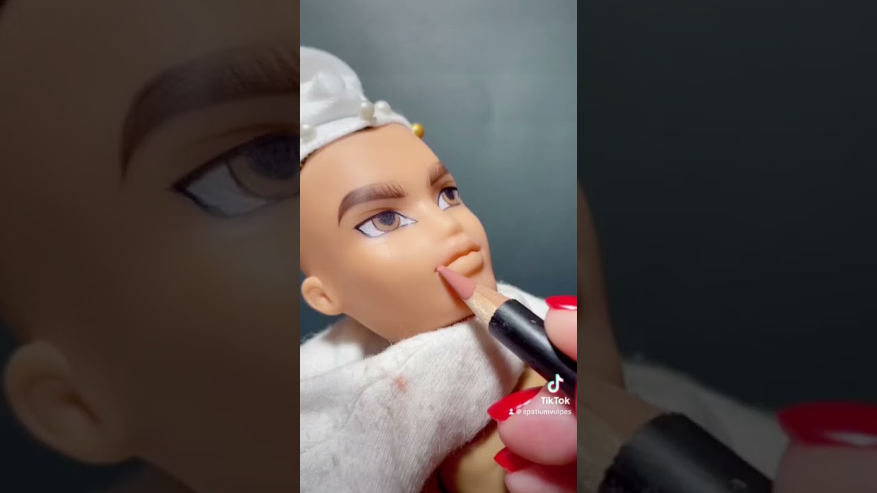 #dolls