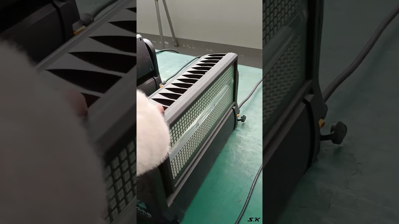 Завод SK &ndash; 20 лет создаем свет для великих сцен! #светодиодноеоформление #light #production