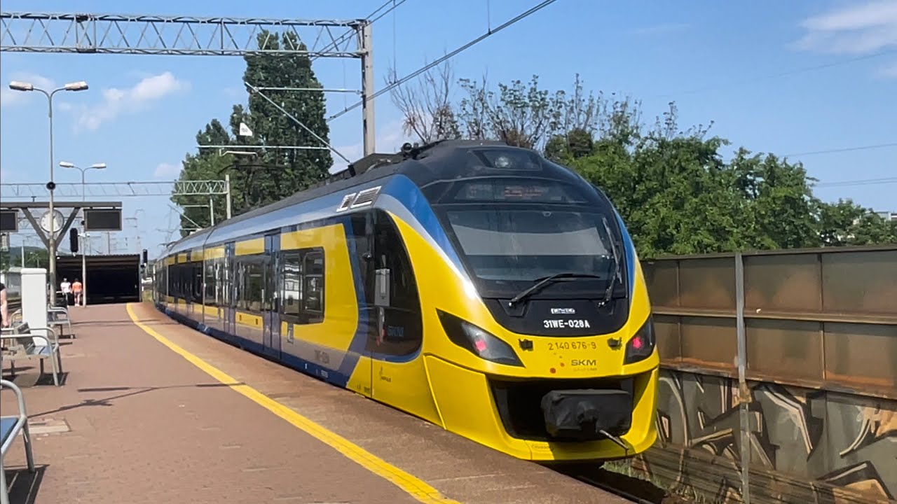 SKM Trójmiasto EZT Newag 31WE-027/028 dwa razy STOP ❌ przed przystankiem Gdańsk Przymorze-Uniwer.