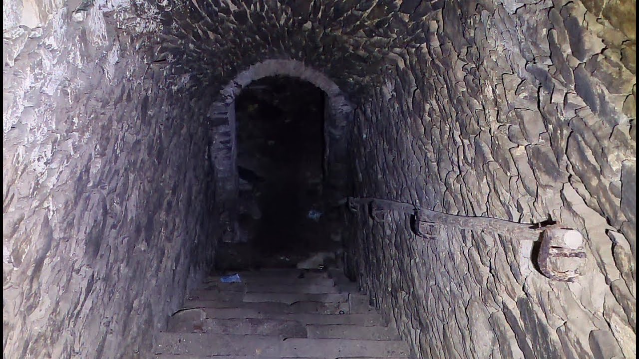 Lost Place-Horror Kinderheim Bräunsdorf