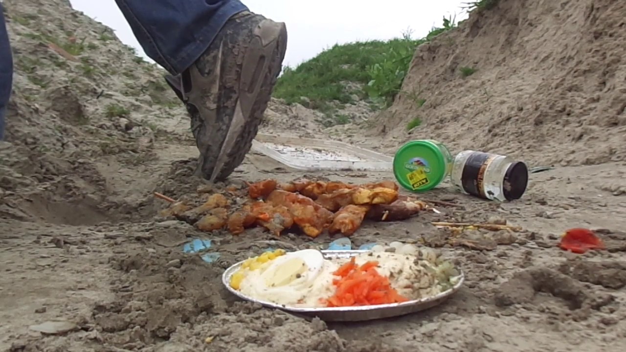 Muddy Nike Air Max 90 & 97 BBQ messy food stomp, trample meat, salad and plate in dirt