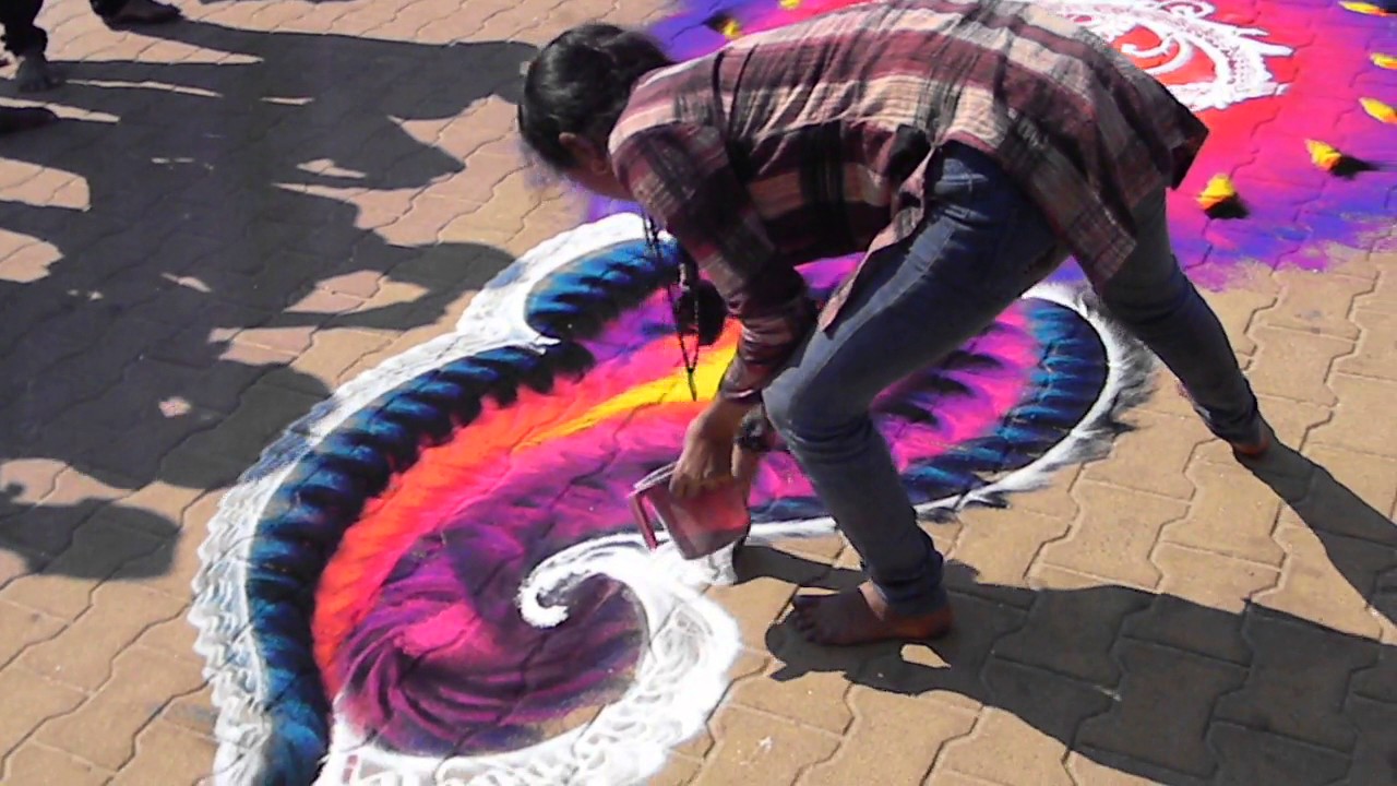 Amazing Rangoli Made By Artist At Rangoli competition..
