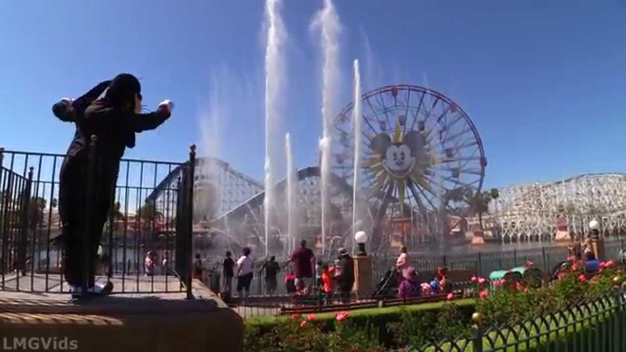 Instant Concert Just Add Water! with Maestro Goofy 2014 Disney's California Adventure