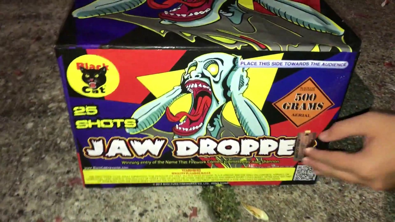 Jaw Dropper 25 Shot 500 Gram Cake Black Cat Fireworks Review