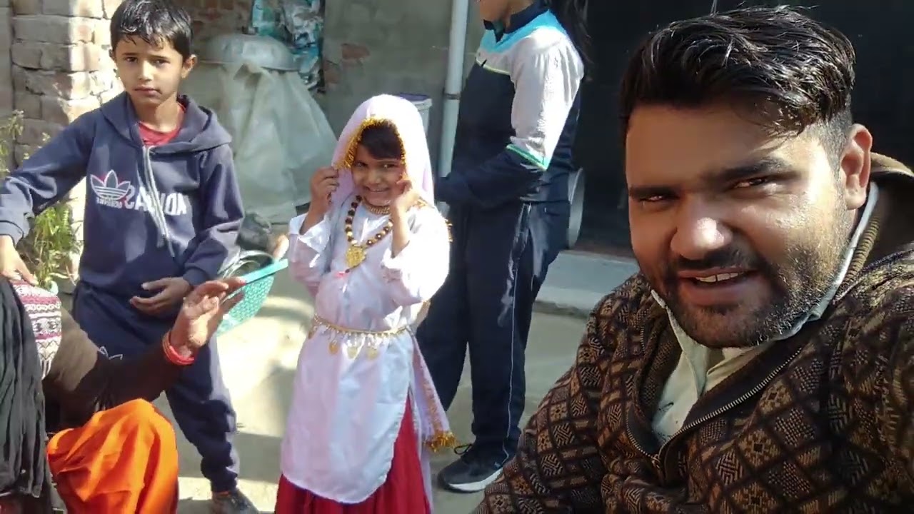 मेरी पूरी फैमिली ब्लॉग ( full masti time) #priyabhardwaj #natakhariyanvi #dcharyanvifilms #bssmovie 