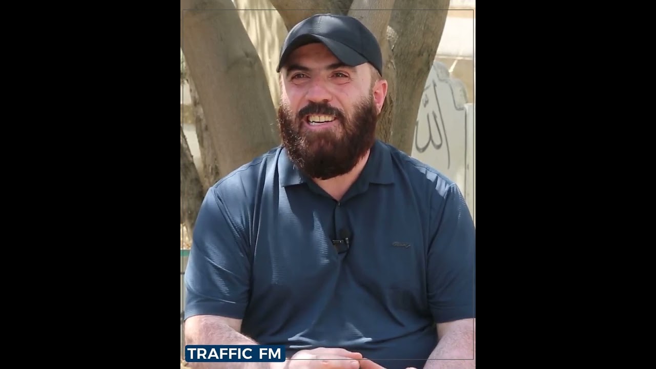 براکەی ساتێک پێش ئەوەی تووشی رووداوی هاتووچۆ ببێت، گوێ لە قورئانی پیرۆز دەگرێت