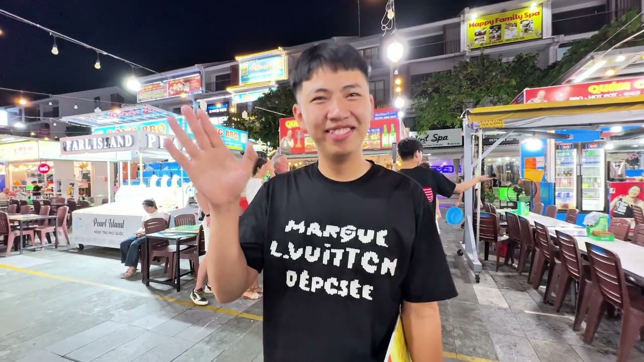 The Night Market. Phu Quoc, Sonasea area. Vietnam. Walking tour.