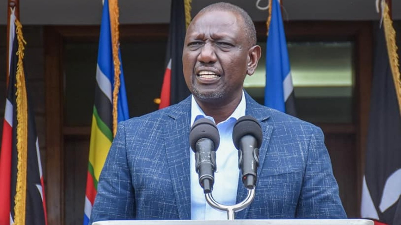 TRAFFIC POLICE KWISHA! PRESIDENT RUTO ORDERS INSTALLATION OF SECRET CCTV CAMERAS IN THEIR UNIFORM