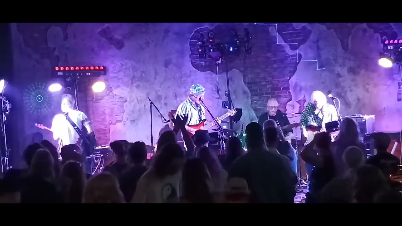 Uncle John's Band at Bayboro Brewing 1/22/2026 6_ China Cat Sunflower & I Know You, Rider