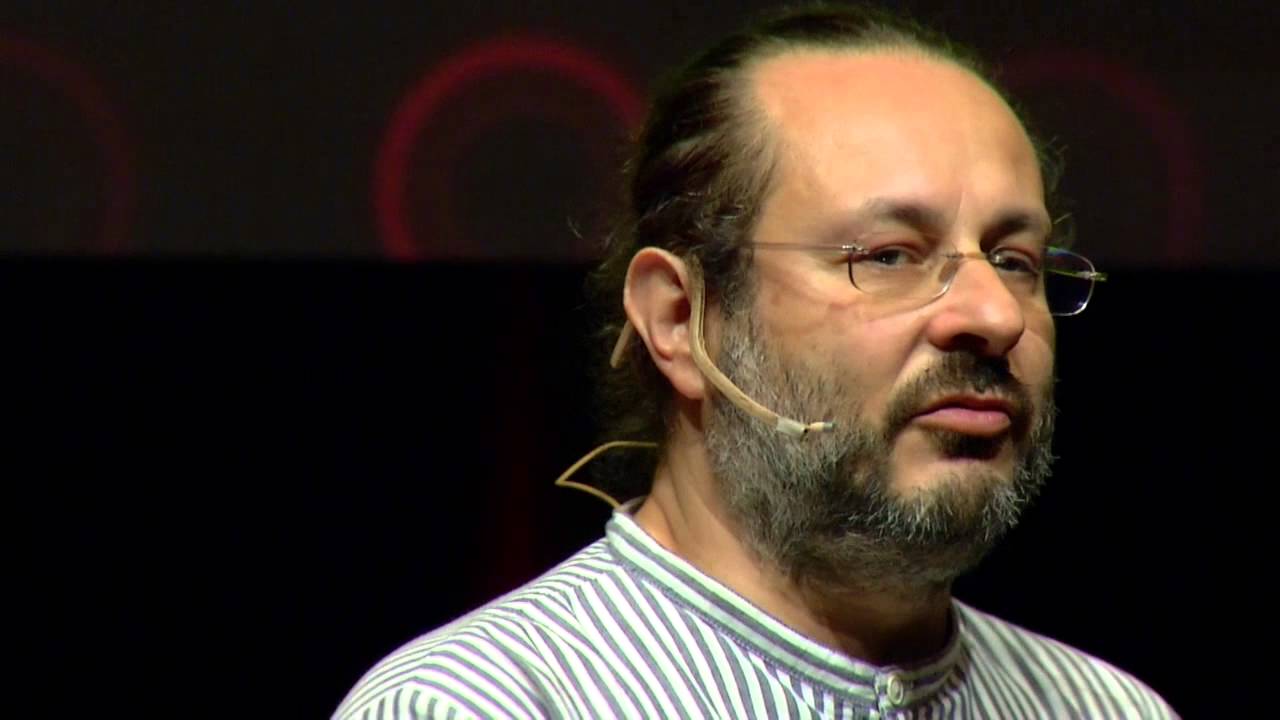 Toplumla konuşmak için tasarım lazım!: Rauf Kösemen at TEDxReset 2014