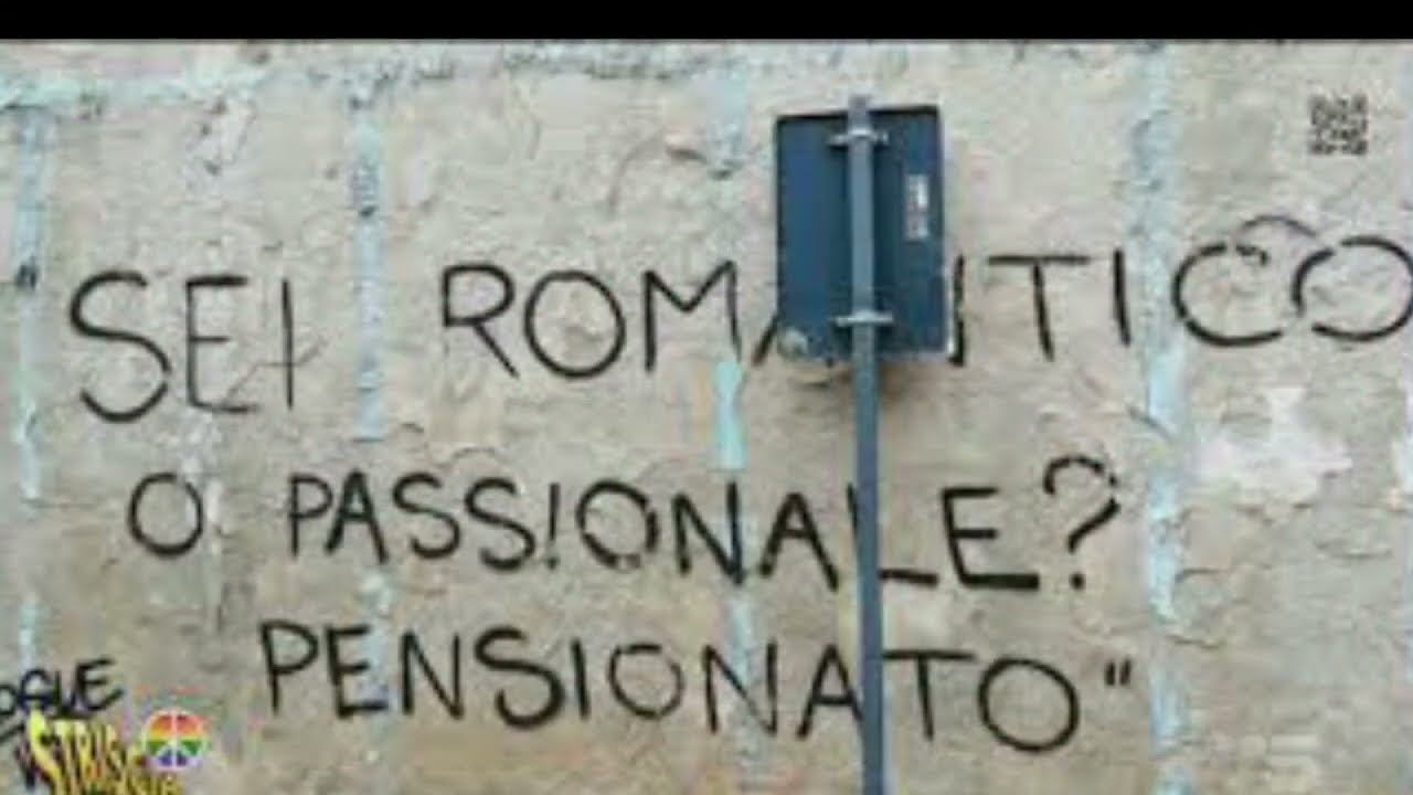 ASSURDE SCRITTE SUI MURI SELL' AMORE .STRANE MA DIVERTENTI