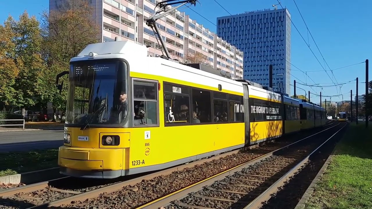 Berlin | Hauptstadt von Deutschland | Straßenbahn und U-Bahn | 2022