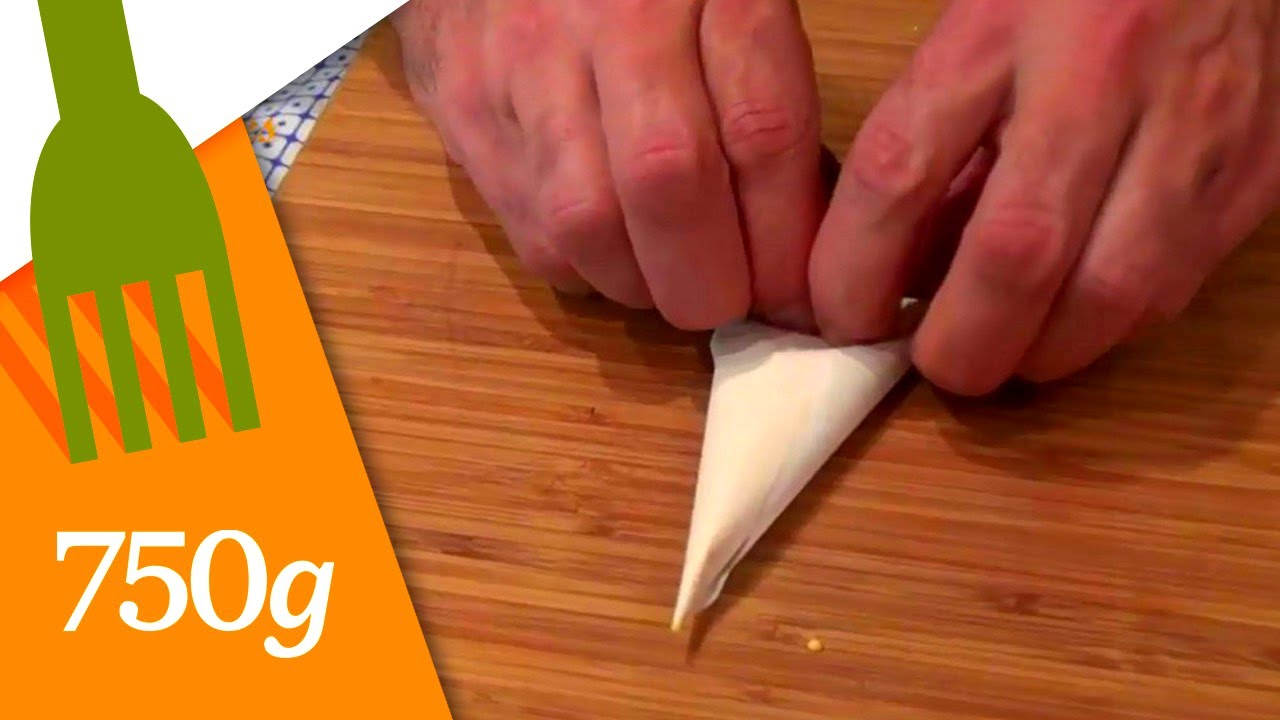 Réaliser un cornet en papier sulfurisé - 750g