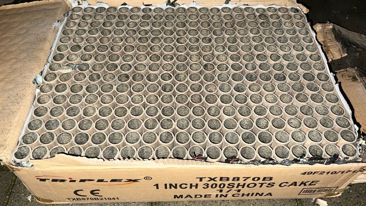 Triplex - TXB870B - 4K HDR - Vuurwerk