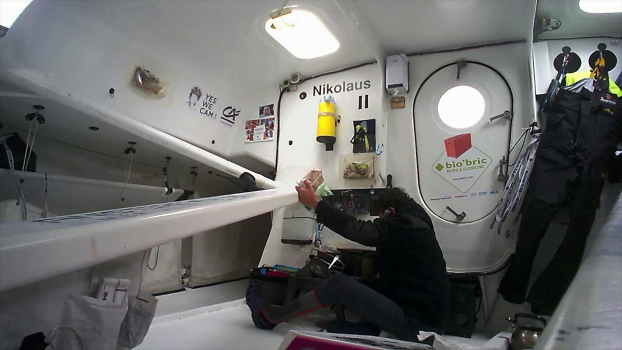 J35 : Atelier cuisine par 30 noeuds de vent avec Jean Le Cam / Vendée Globe