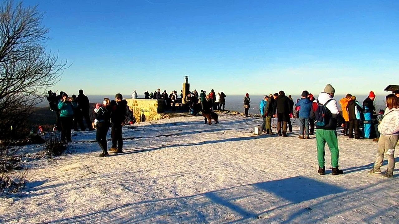 Lausche-Gipfel (793 m) am 01.01.2020 um 14 Uhr / Zittauer Gebirge