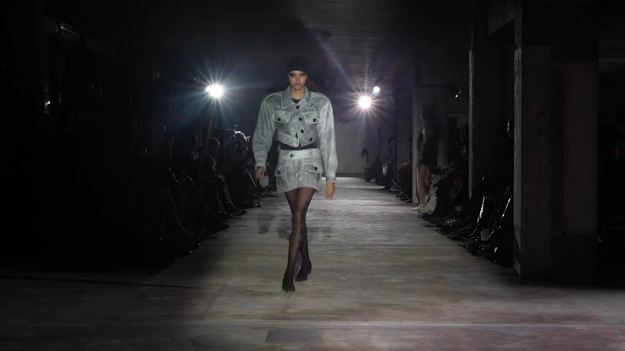 VAQUERA FW25 RUNWAY