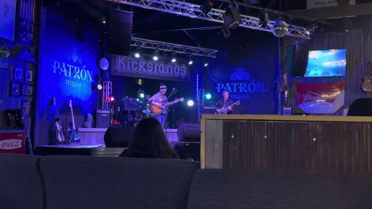 2) Dr. Babe &ndash; The World's A Better Place na żywo w Kickstands 19.02.2026