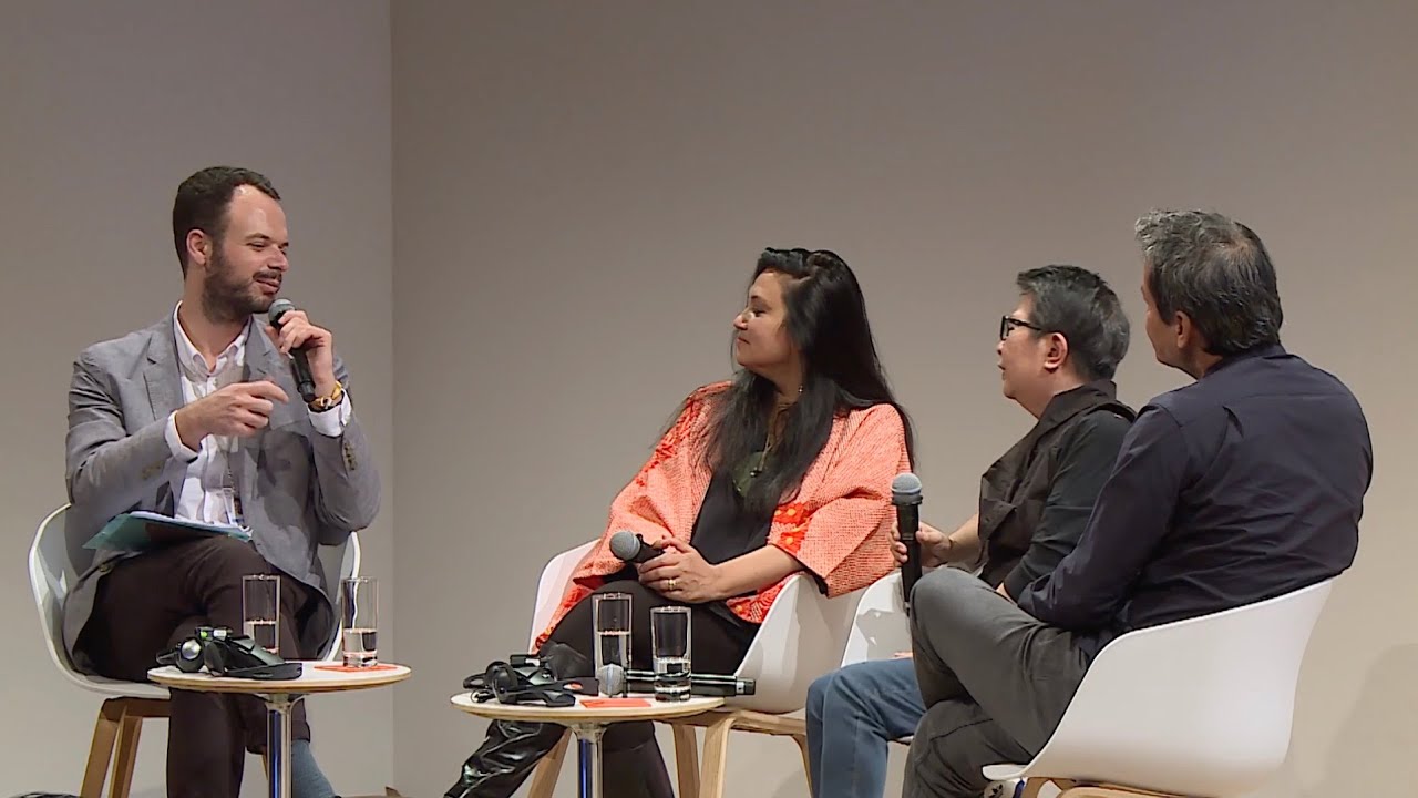 Curator Talk | ArtAsiaPacific at 25 | Micro to Macro: Curating in the 1990s