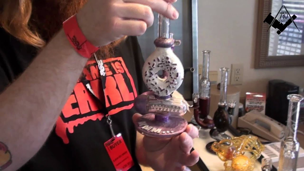710tv Episode 17 - Day Two @ The American Glass Expo