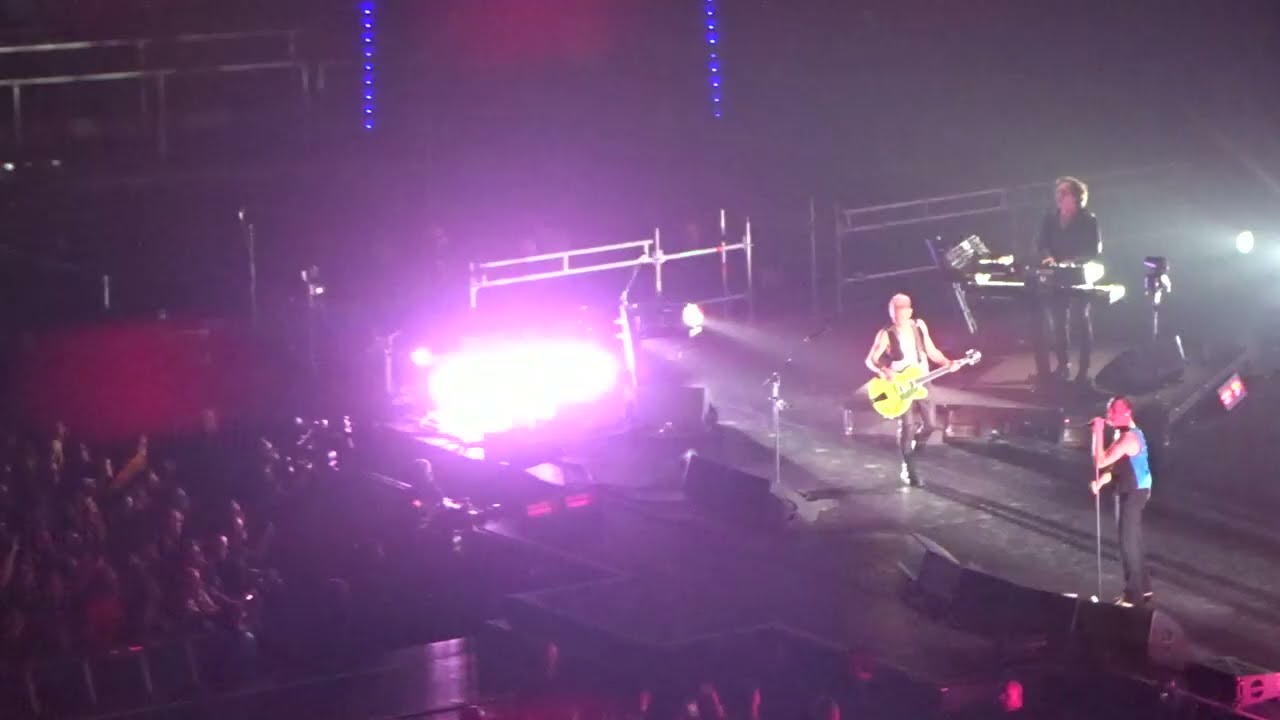 DEPECHE MODE - Personal Jesus - live Łódź 27.02.2024