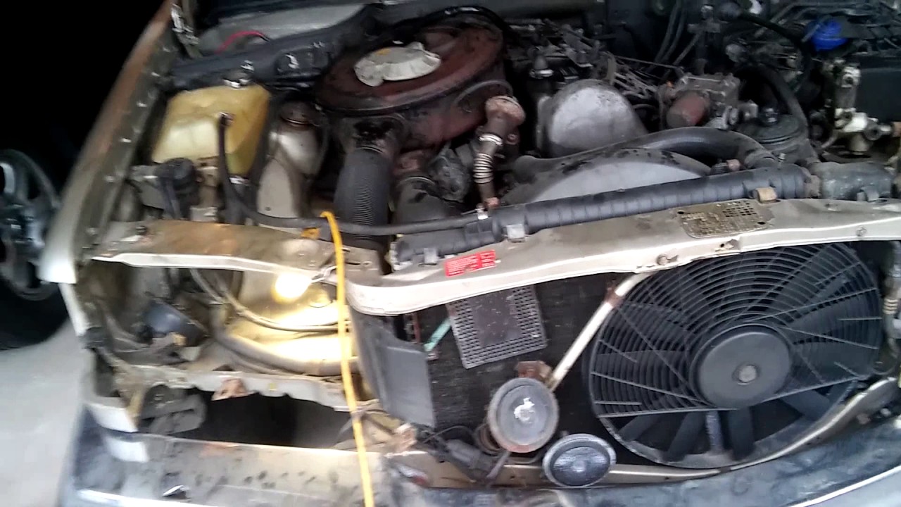 PROJECT 1985 Mercedes W126 300SD PART 3: Removing front bumper, headlights, inspecting parts