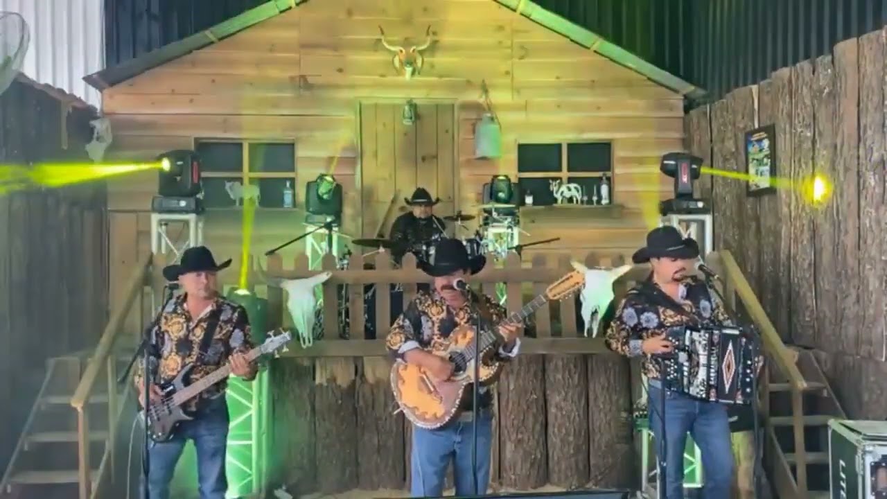 tus desprecios la furia la mera ley del corrido 4861028700