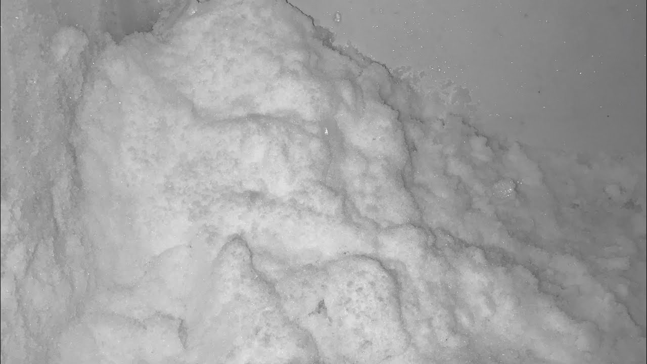 Asmr Freezer frost ice scraping