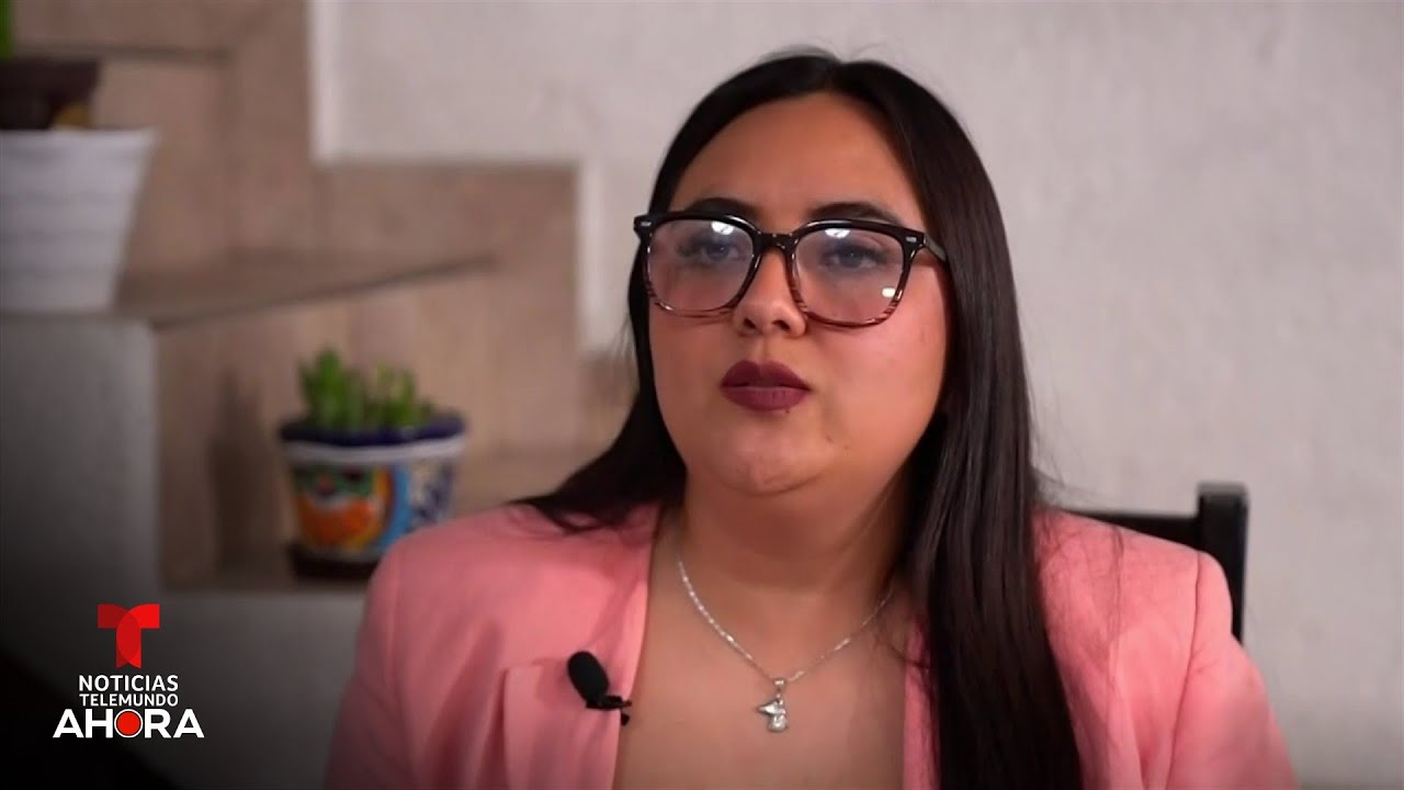 Maestra mexicana usa el humor para que sus estudiantes disfruten aprendiendo | Noticias Telemundo