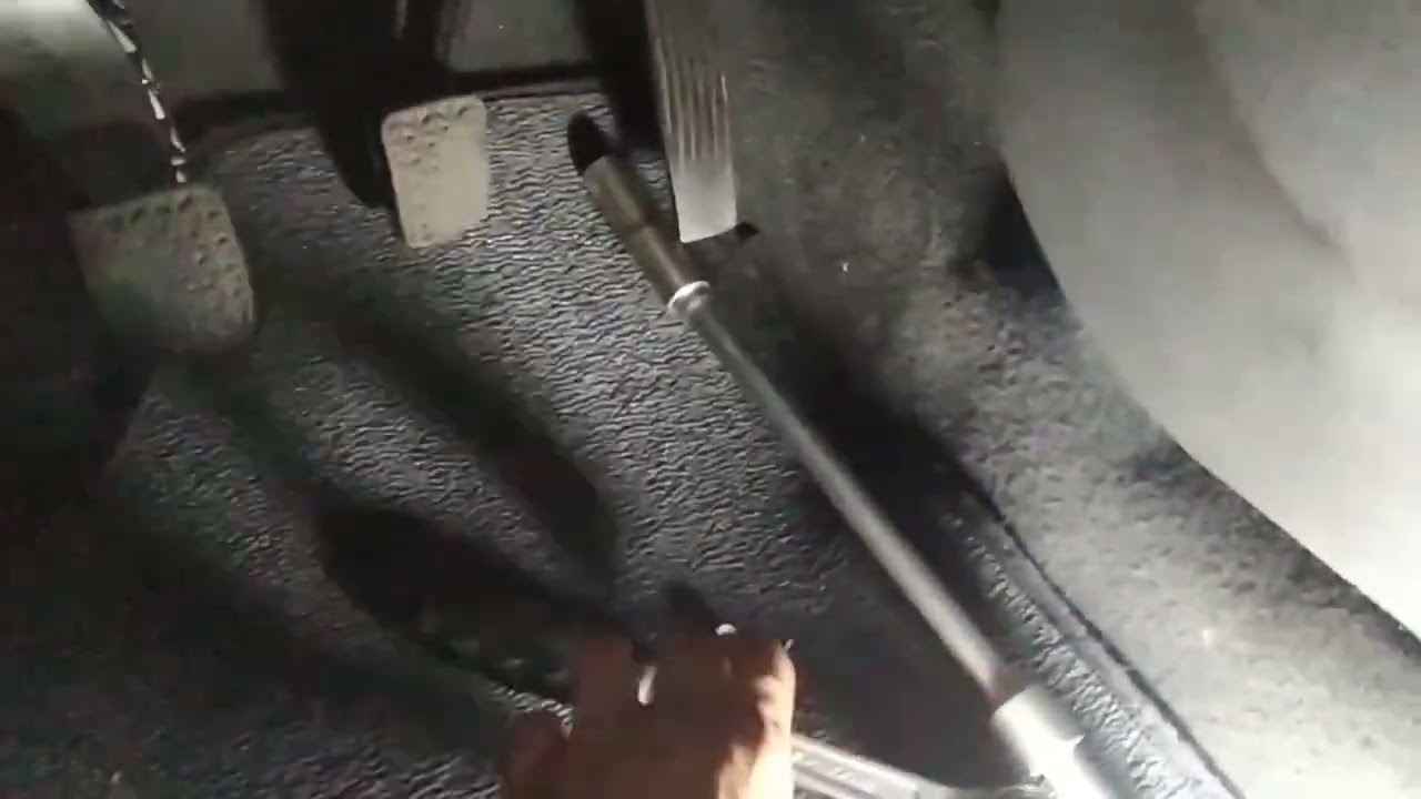 Como Trocar cilindro pedal embreagem Onix  Prisma