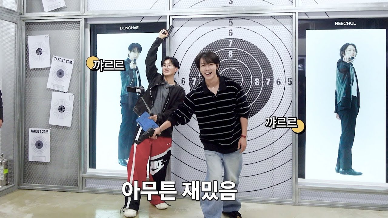SUPER JUNIOR 20th ANNIVERSARY EXHIBITION 'SUPER RECORDS' Behind