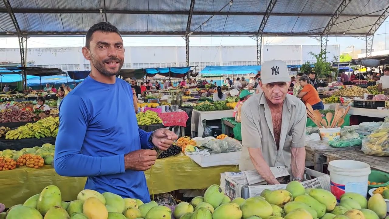 Feira livre de São José do Egito PE em 14-03-26