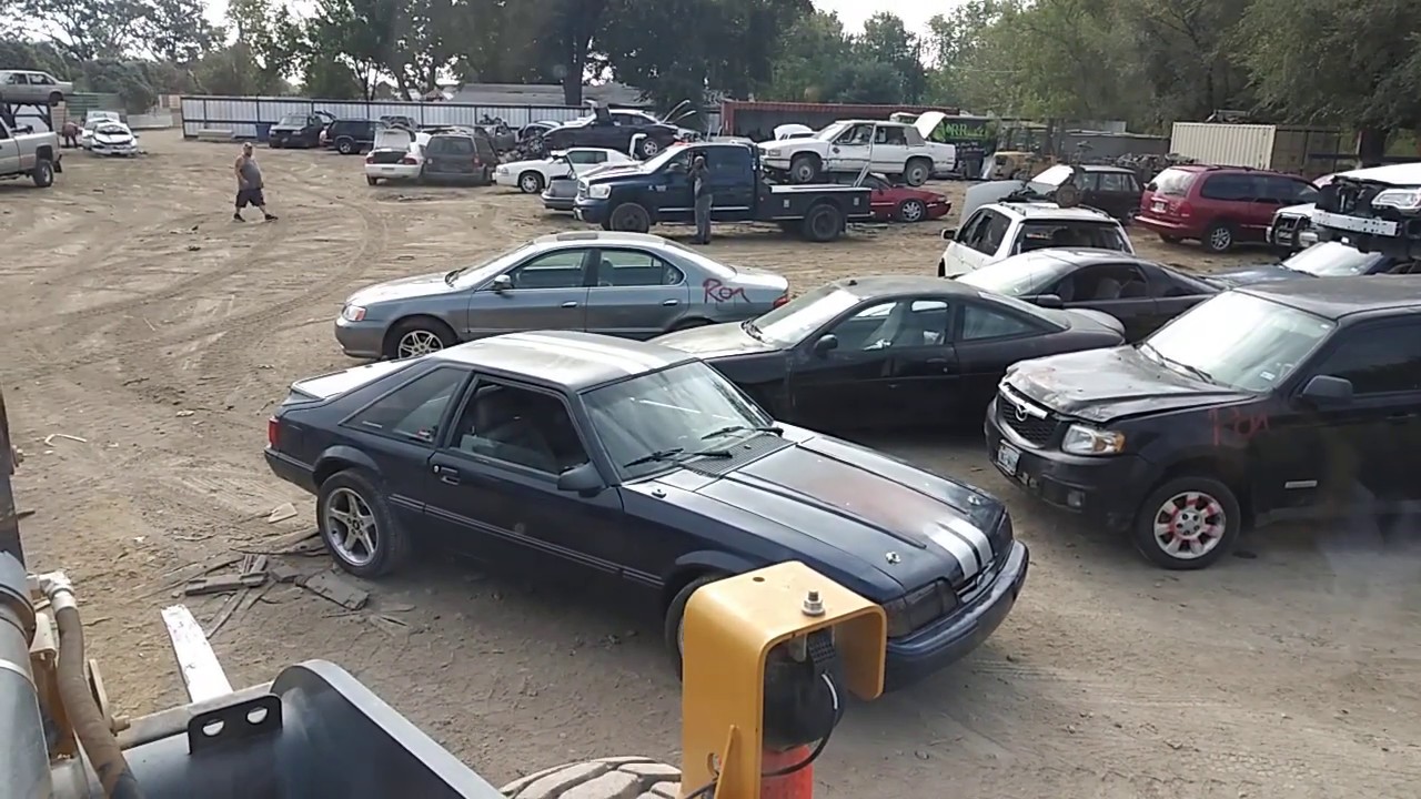 Возвращаемся к давке автомобилей... Geo Metro наступает