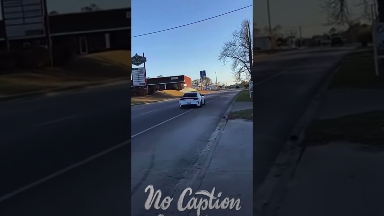 Scatpack wanted all the smoke with this Jeep 😂😍 #automobile #dodge #car #exhaustsound #shortvideo