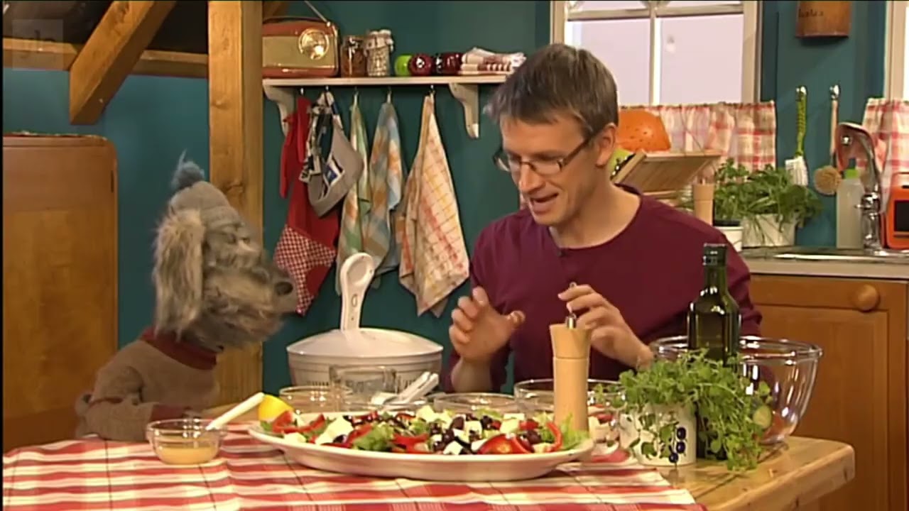 SinäTuubaPaska - Riku ja Rami tekee gay-salaattia
