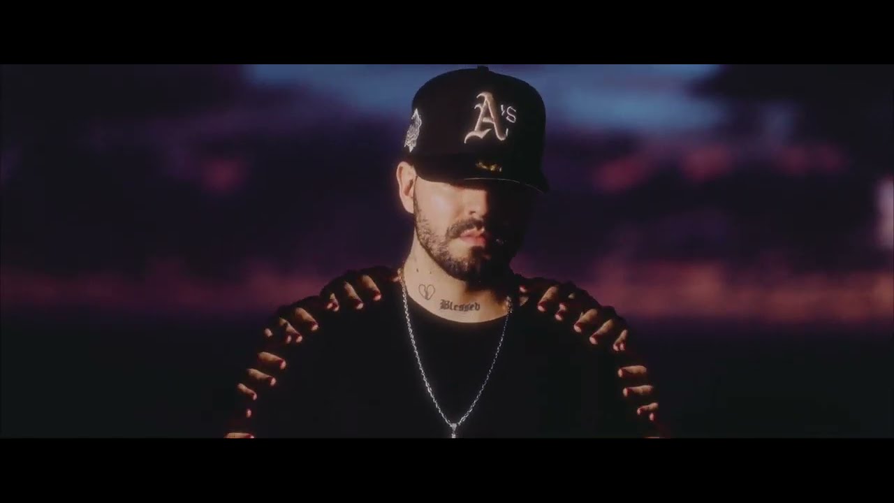 Adriano - FRIENDLY (Official video)