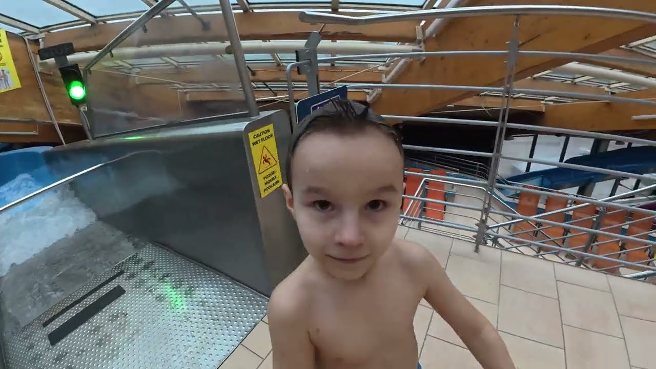 Canyon Wild River Water Slide Aquapalace Praha drive , waterpark , watertube , waterride , 2026/22