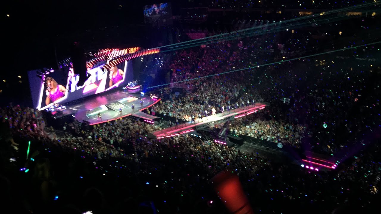 Taylor Swift - 4K REMASTERED - FULL CUT - 1989 World Tour - Columbus, OH