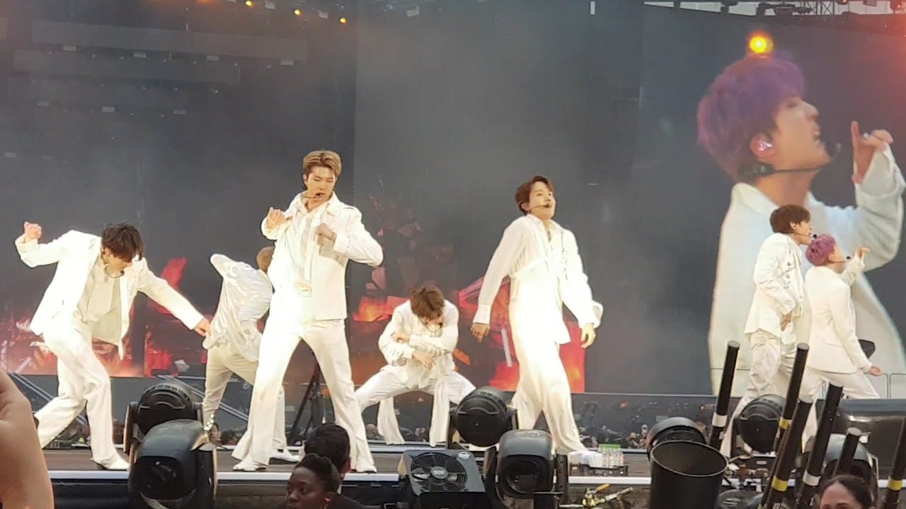 BTS Not Today 190601 Speak Yourself World Tour in London