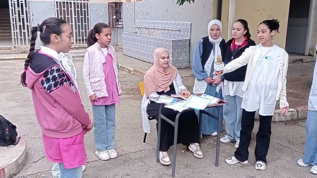 مسرحية العلم و الجهل