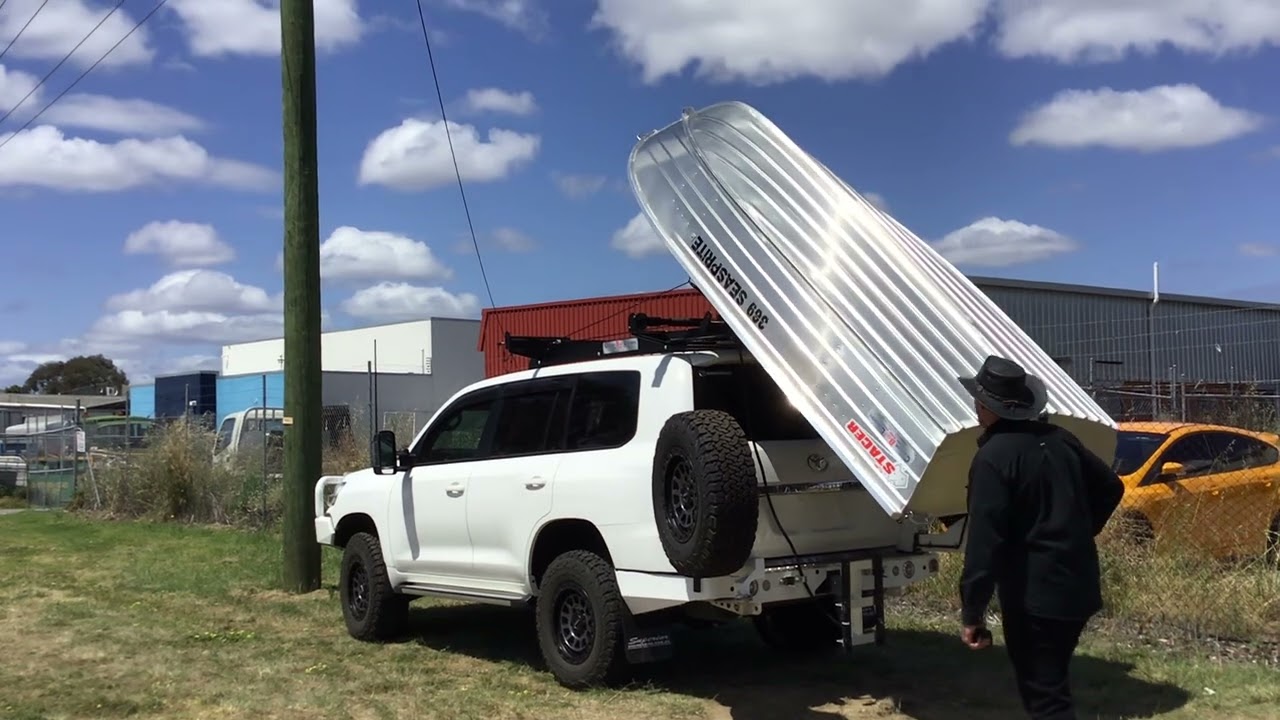 Remote-controlled Custom Boat Loader on a 200 series with Dual-Wheel Carrier