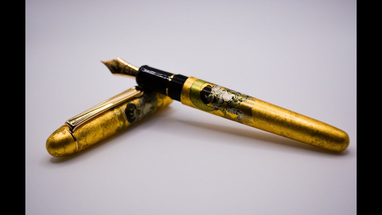 Platinum 3776 Century Kanazawa-haku Fujin Raijin 14K Gold Medium Nib 