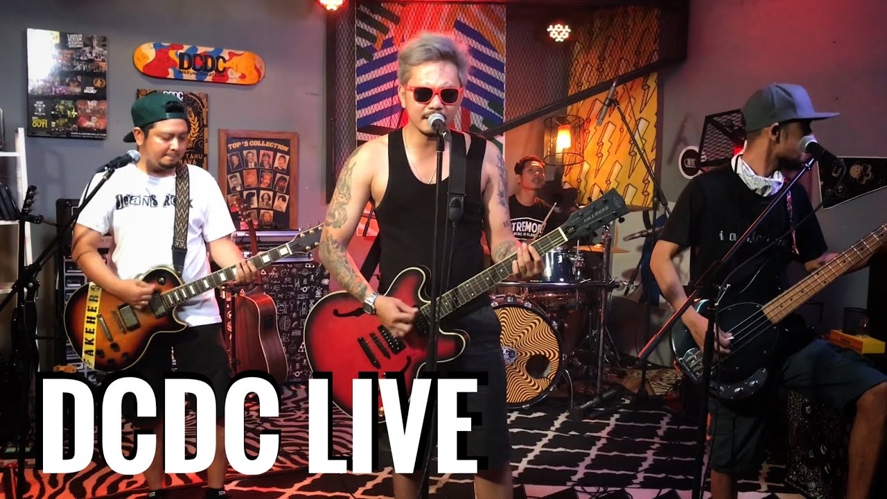 SUPERIOTS SOUNDCHECK DCDC MUSIKITA