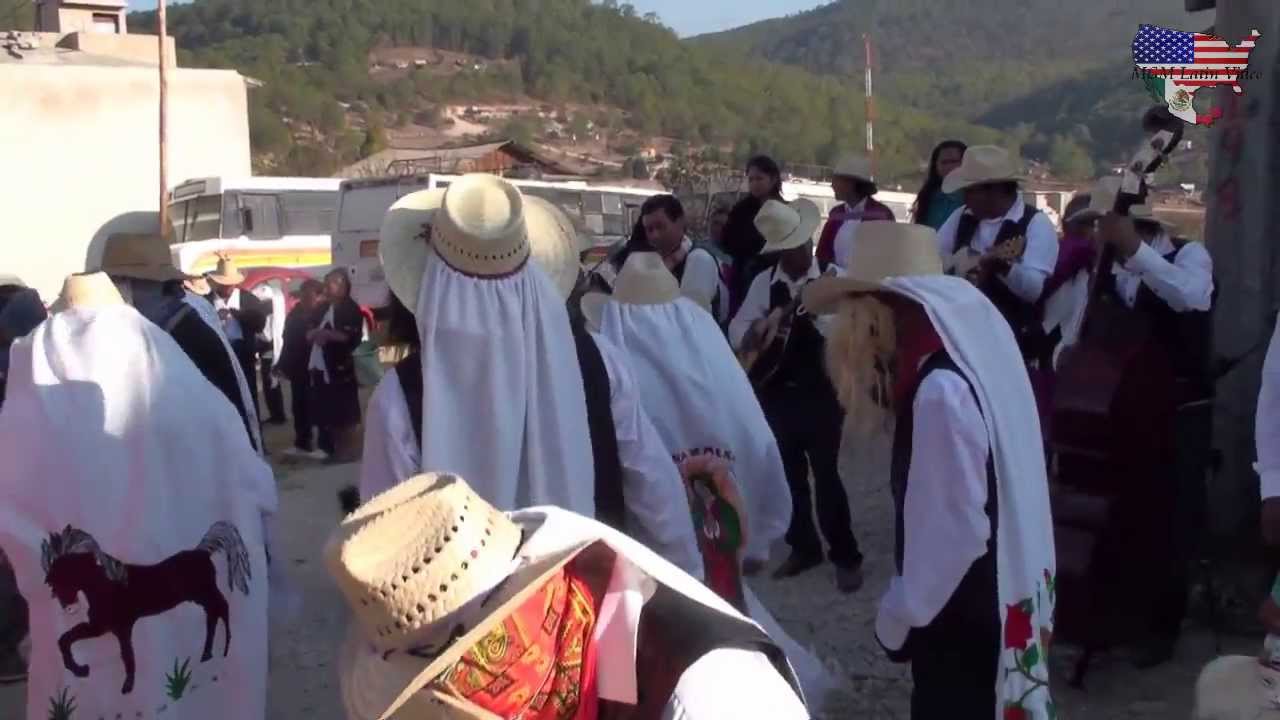 Chalcatongo Oax- Carnaval 2014 - Comunidad de Guerrero 9/10
