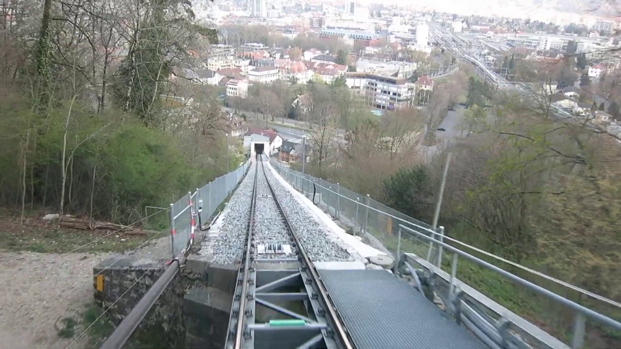 Standseilbahn 2500.01 Biel - Magglingen Talfahrt 2020 am Abend - funicular Magglingen Switzerland