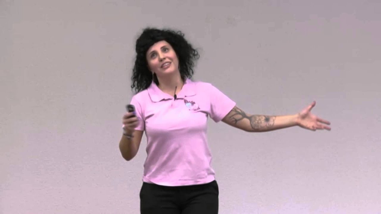 Que tipo de cabelo você gostaria de ter ? | Mariana Robrahn (Cabelegria) | TEDxIndaiatuba