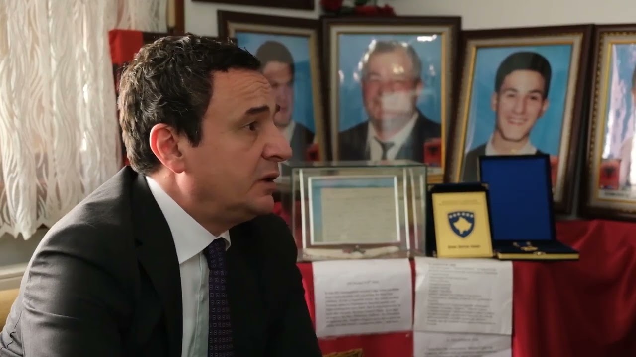 Kryeministri i Kosovës, Albin Kurti, vizitoi shtëpinë e familjes Qerkezi.