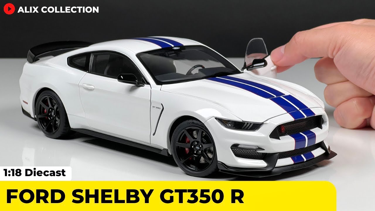 Unboxing of Ford Shelby GT350 R 1:18 Diecast Model Car by AUTOart (4K)